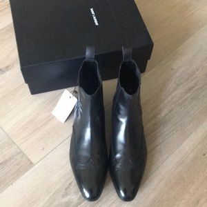 Saint Laurent black leather dress boots size 44/11US.. pristine condition w/tags